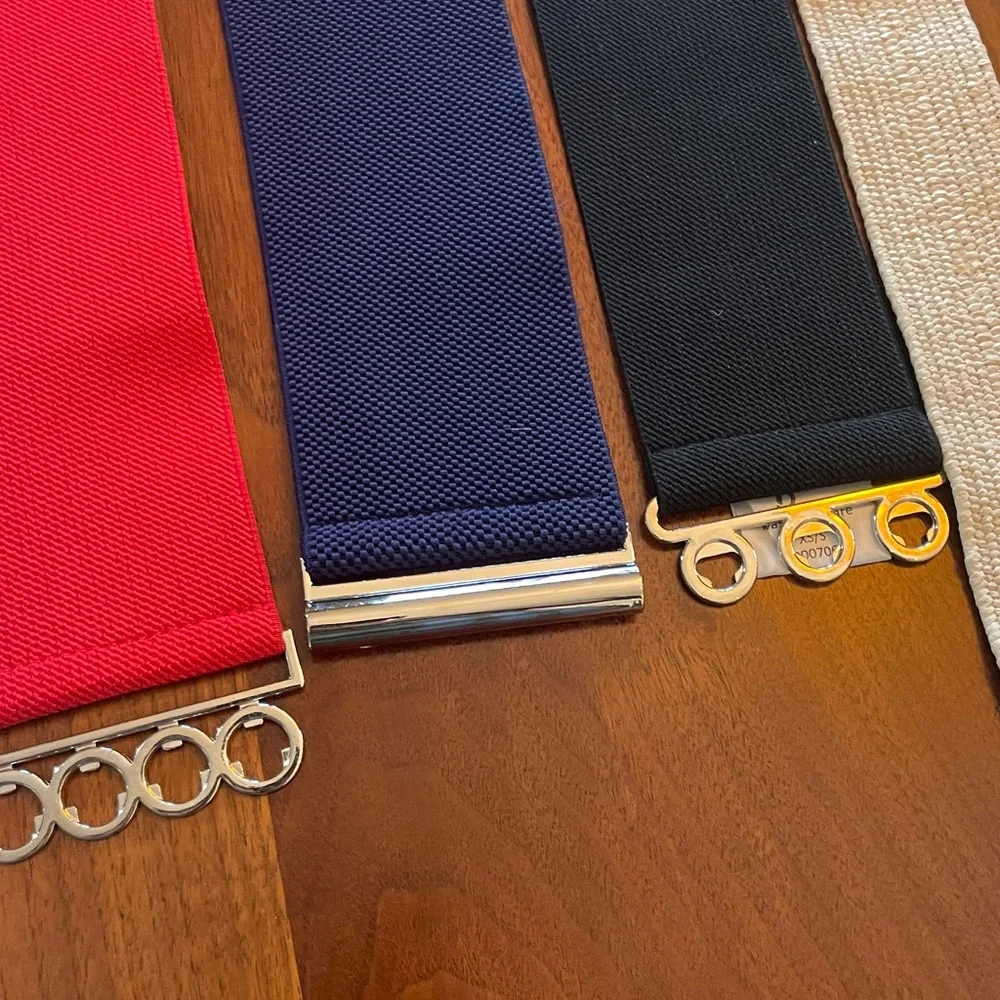 Lots of stretchy belts! - Picture 2 of 6
